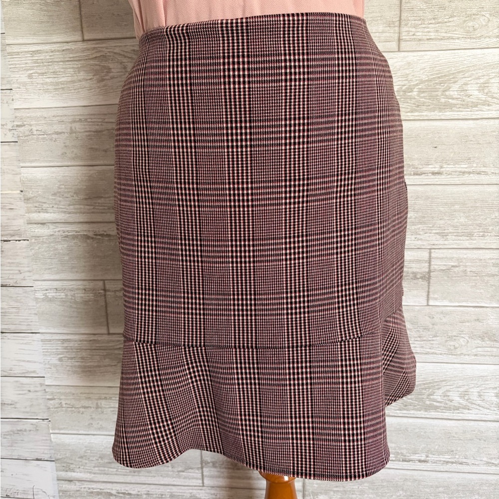 White House Black Market Plaid Midi Skirt in Burgundy and Black